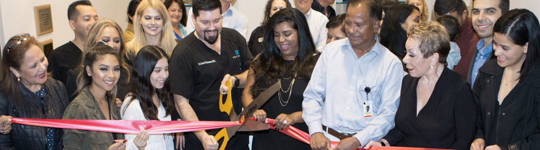 Helix Dental has a “Standing Room Only” Open House and Ribbon Cutting!