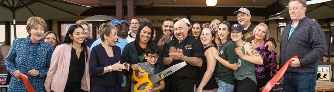 West Coast Smoke and Tap House Ribbon Cutting & Mixer Was a Friendly Affair!